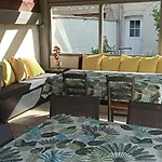 Le Presbytere De Bueil - 8 Pers - 5 Couchages *