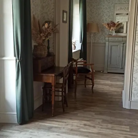 Le Presbytere De Bueil - 8 Pers - 5 Couchages