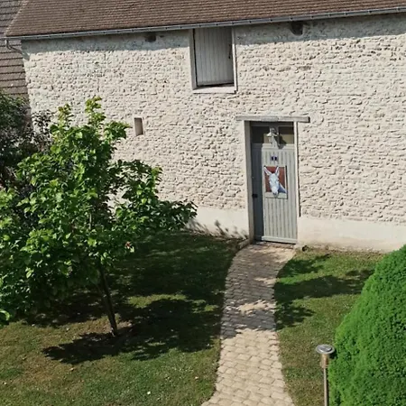 Le Presbytere De Bueil - 8 Pers - 5 Couchages