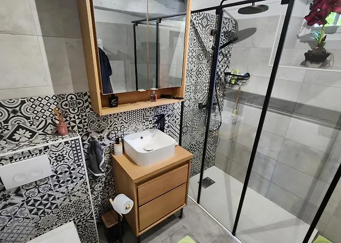 Holiday home Le Presbytere De Bueil - 8 Pers - 5 Couchages *