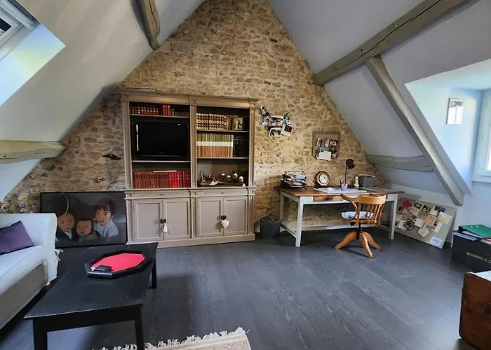 Le Presbytere De Bueil - 8 Pers - 5 Couchages Holiday home